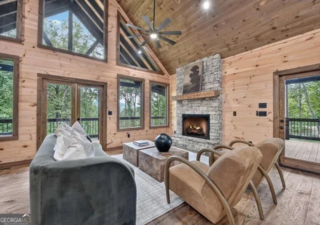 Photo 4 of Single family home for sale at 120 Green Ridge Rd, Blue Ridge, GA 30513 | MLS# 10801112 | Listing updated on 2026-08-17