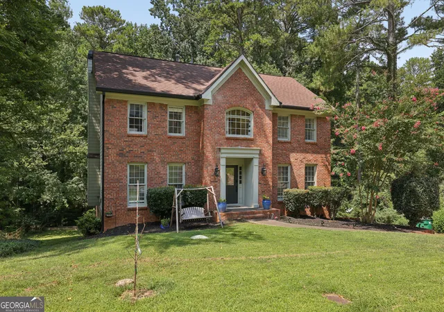 Photo 2 of Single family home for sale at 4832 Riveredge Dr, Peachtree Corners, GA 30096 | MLS# 10835875 | Listing updated on 2026-09-17