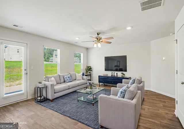 Photo 3 of Sale Pending at 1367 Midnight Ride Ct, Hampton, GA 30228 | MLS# 10817478 | Listing updated on 2026-09-14