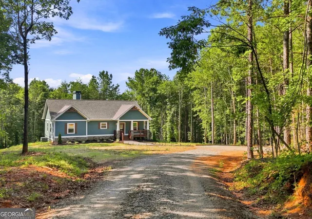 2nd image of 590 Old Shyers Ford Rd, Talking Rock, GA 30175 | MLS# 10825526