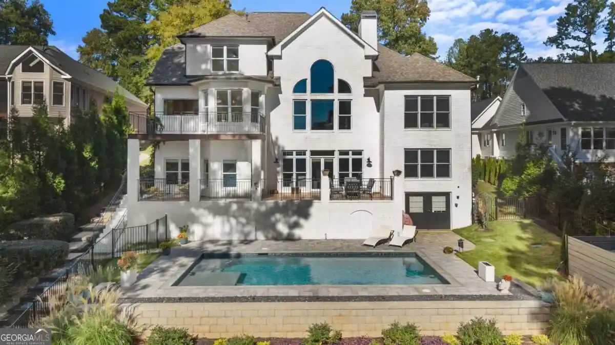 Photo 1 of Mansion for sale at 1250 Westchester Dr, Greensboro, GA 30642 | MLS# 10878932 | Listing updated on 2026-10-29