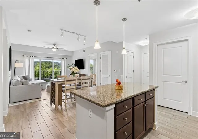 Photo 4 of Condo for sale at 200 River Vista Dr #541, Atlanta, GA 30339 | MLS# 10815761 | Listing updated on 2026-10-12