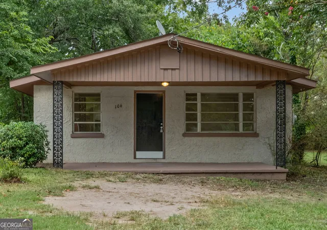 1st image of 106 Grady St, Griffin, GA 30223 | MLS# 10831660