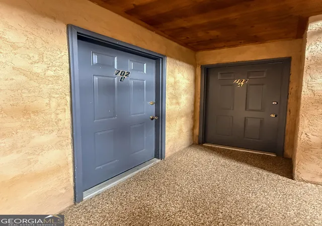 3rd image of 854 Edelweiss Strasse, Helen, GA 30545