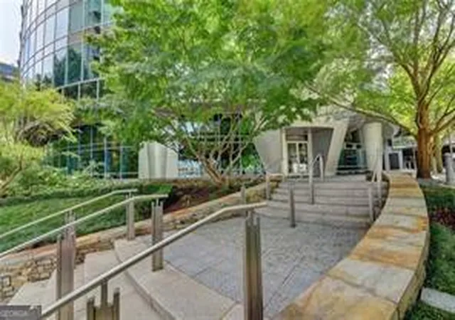 Homes for sale in Atlanta, GA | 3338 Peachtree Road, Atlanta, GA 30326 | Houzeo