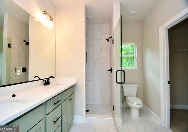 Photo 13 of Single family home for sale at 210 Timsbury Dr, Athens, GA 30607 | MLS# 10660879 | Listing updated on 2026-07-26
