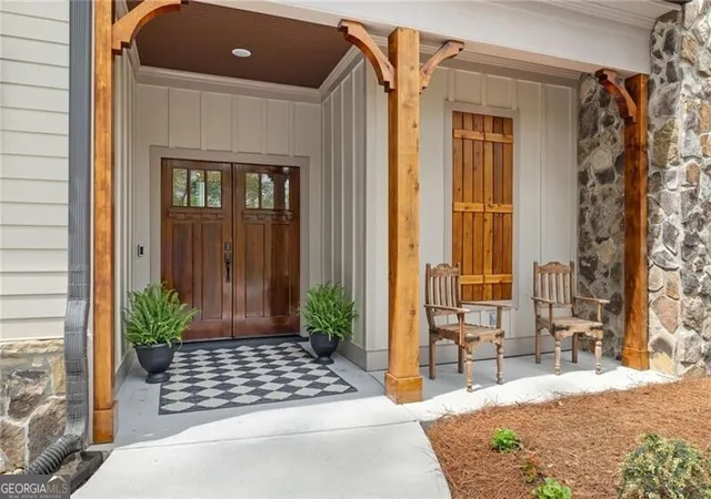 Photo 2 of Sale Pending at 4606 Windsor Dr, Flowery Branch, GA 30542 | MLS# 10727806 | Listing updated on 2026-08-19