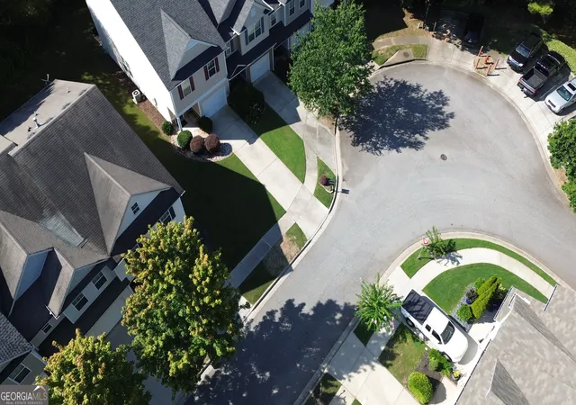 Photo 3 of Townhouse for sale at 4685 Beacon Ridge Ln #C, Flowery Branch, GA 30542 | MLS# 10827318 | Listing updated on 2026-08-31