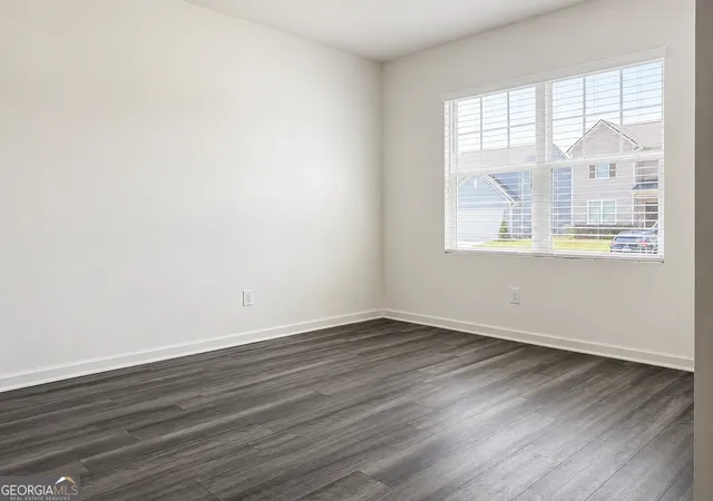 Photo 3 of Sale Pending at 43 Ellenore Dr, Bethlehem, GA 30620 | MLS# 10805391 | Listing updated on 2026-08-29