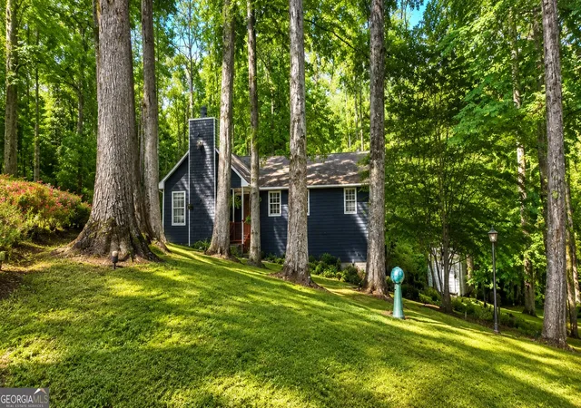 Photo 3 of Single family home for sale at 125 Maple Pl, Fayetteville, GA 30215 | MLS# 10830514 | Listing updated on 2026-09-03