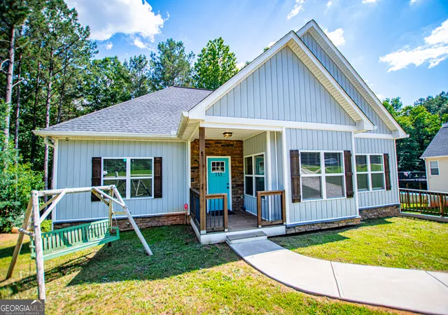 Photo 2 of Single family home for sale at 133 Pebblebrook Wy, Temple, GA 30179 | MLS# 10727344 | Listing updated on 2026-08-24