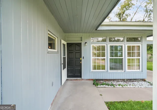 4th image of 757 Old Screven Rd, Jesup, GA 31545 | MLS# 10729454