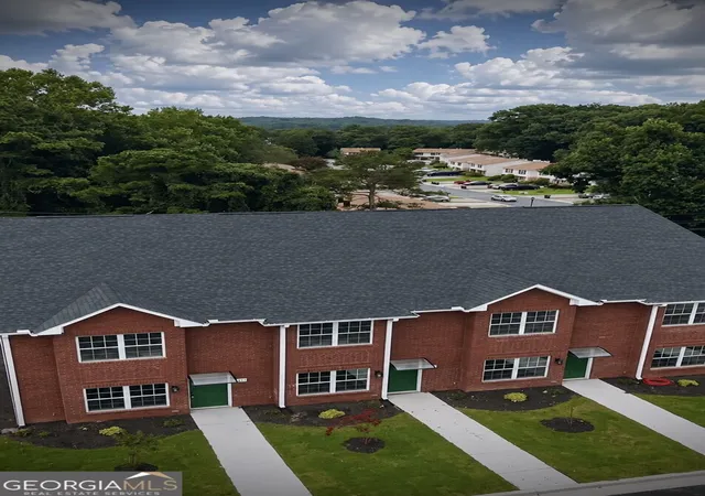 Photo 3 of Condo for sale at 2451 Terrace View, Gainesville, GA 30501 | MLS# 10822188 | Listing updated on 2026-08-22