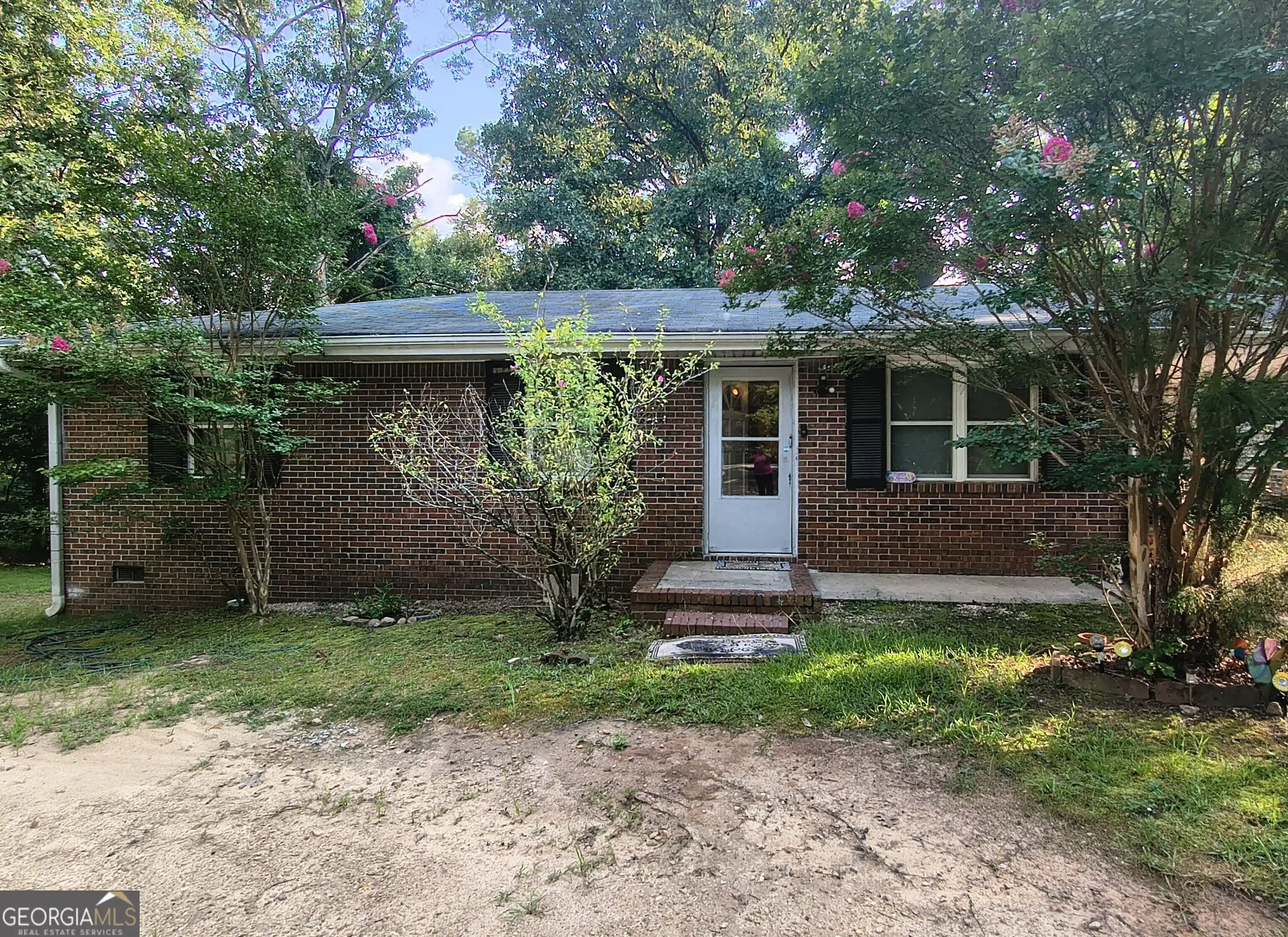Photo 1 of Single family home for sale at 481 Hilo Rd, Fayetteville, GA 30215 | MLS# 10870622 | Listing updated on 2026-10-26