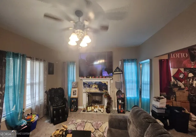 Photo 2 of Single family home for sale at 1423 Metropolitan Pkwy SW, Atlanta, GA 30310 | MLS# 10813772 | Listing updated on 2026-09-15