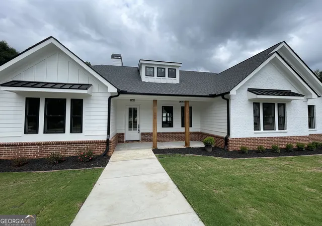 3rd image of 500 Mill Farm Ln, Monroe, GA 30655 | MLS# 10813674