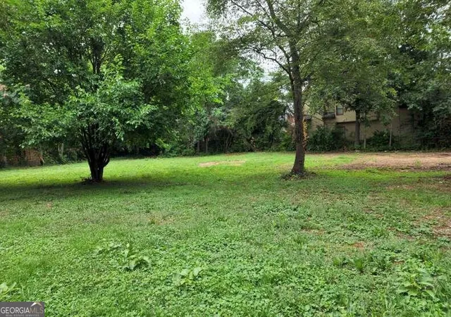 5th image of 3061 Sandyplains Rd, Marietta, GA 30066 | MLS# 10371038