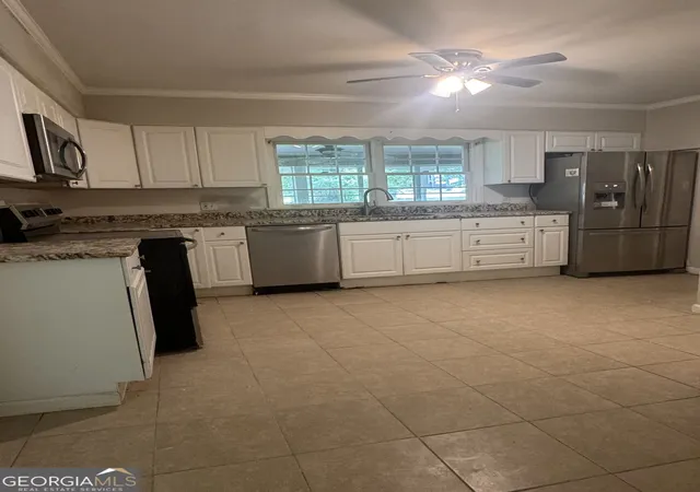 Photo 3 of Single family home for sale at 2934 Union Grove Rd, Conyers, GA 30012 | MLS# 10809923 | Listing updated on 2026-09-14