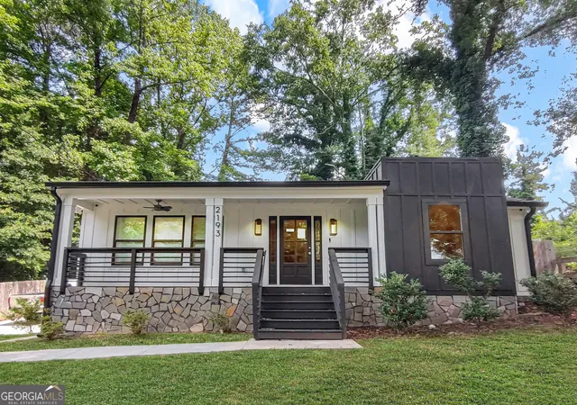 1st image of 2193 Park Ter, Atlanta, GA 30337 | MLS# 10766375