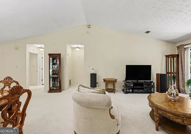 Photo 3 of Townhouse for sale at 7107 Forest Ln, Union City, GA 30291 | MLS# 10830977 | Listing updated on 2026-09-15