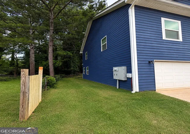 3rd image of 106 Meadowlark Ln, Jonesboro, GA 30236 | MLS# 10789514