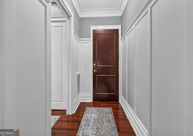 Listing Photo 3 - Condo for sale in building located at 1717 N Decatur Rd Ne, Atlanta, GA 30307 - Unit #309