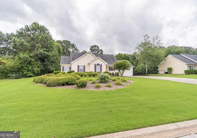 Homes for sale in Bethlehem, GA | 304 Ron Dr, Bethlehem, GA 30620 | MLS# 10791035