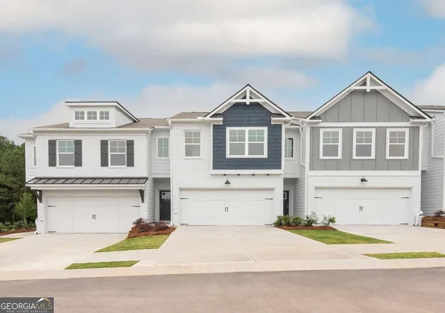 1st image of 2571 Riverside Rd, Conyers, GA 30013 | MLS# 10788985