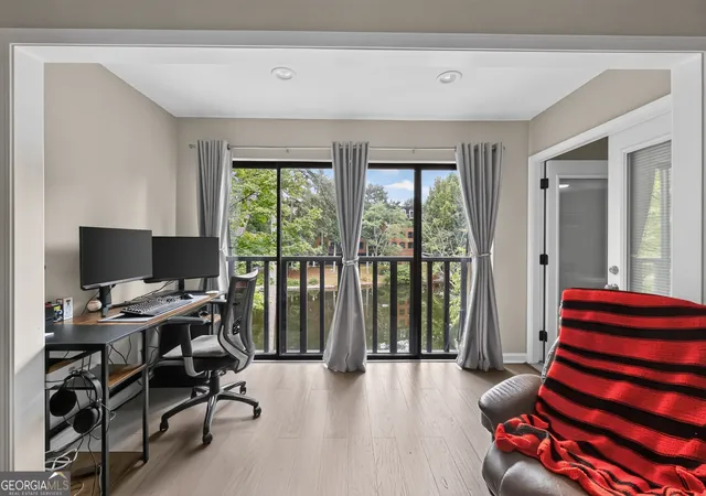 Photo 3 of Condo for sale at 23314 Plantation Dr Ne # 314, Atlanta, GA 30324 | MLS# 10815063 | Listing updated on 2026-09-16