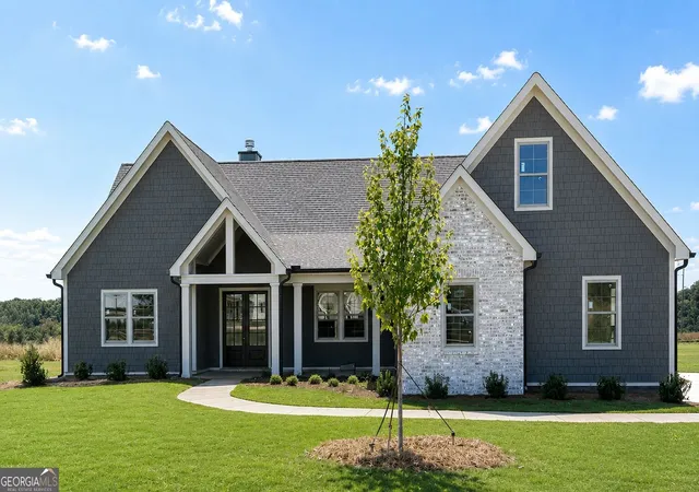 Photo 1 of Single family home for sale at 1130 Madison Hills Dr, Madison, GA 30650 | MLS# 10811880 | Listing updated on 2026-08-28