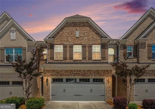 Photo 3 of Townhouse for sale at 515 Elm Blf Way, Lawrenceville, GA 30043 | MLS# 10762937 | Listing updated on 2026-09-17