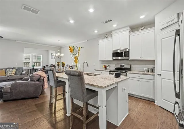Photo 3 of Townhouse for sale at 515 Elm Blf Way, Lawrenceville, GA 30043 | MLS# 10762937 | Listing updated on 2026-09-17
