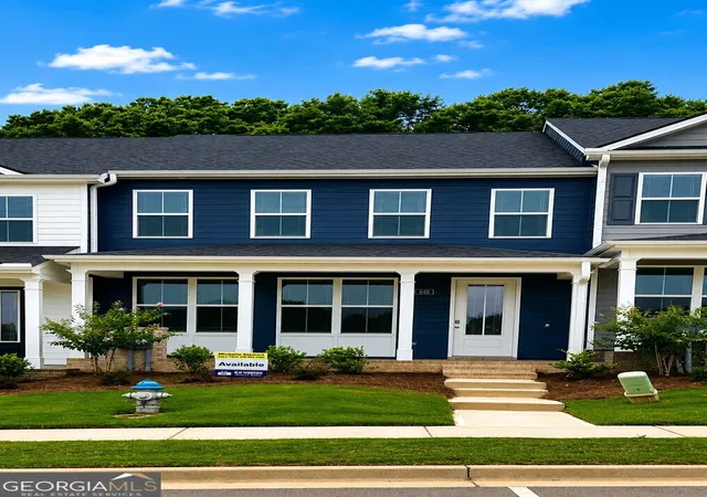 Photo 2 of Townhouse for sale at 349 Tate St, Monroe, GA 30655 | MLS# 10817980 | Listing updated on 2026-08-22