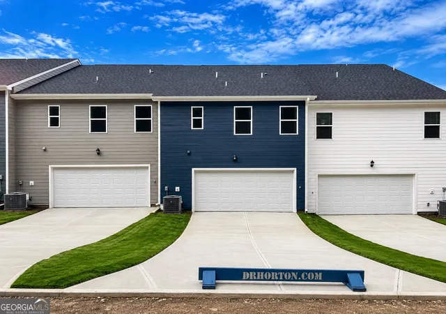 Photo 3 of Townhouse for sale at 349 Tate St, Monroe, GA 30655 | MLS# 10817980 | Listing updated on 2026-08-22