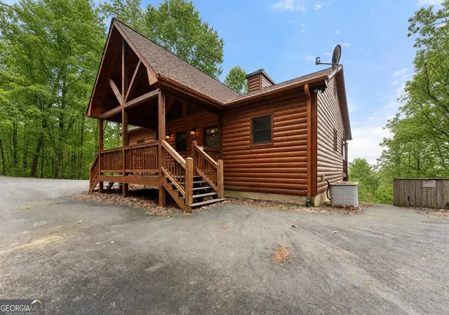 2nd image of 437 Spruce Cir, Mineral Bluff, GA 30559 | MLS# 10797280