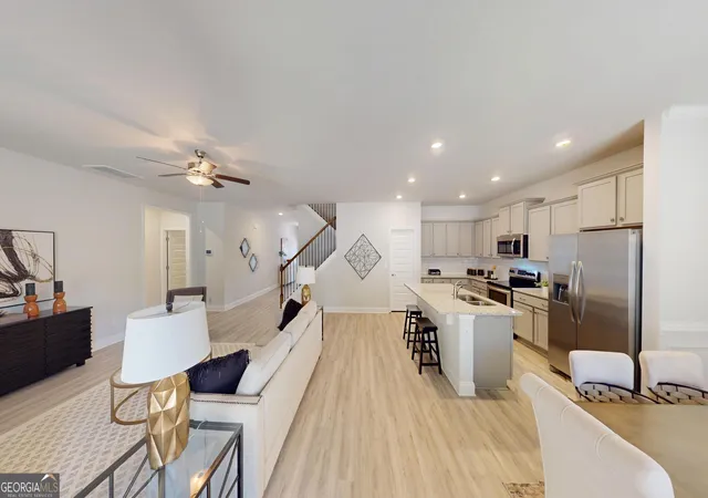 4th image of 1007 Holliday Pass #4, Griffin, GA 30223 | MLS# 10793002