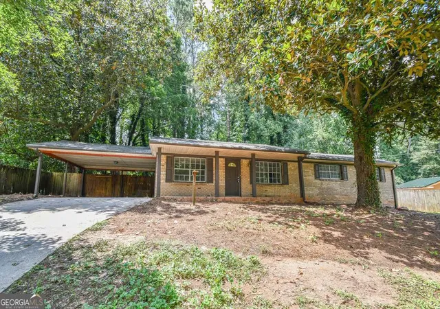 Photo 1 of Sale Pending at 2330 Chestnut Log Loop, Lithia Springs, GA 30122 | MLS# 10824607 | Listing updated on 2026-09-15
