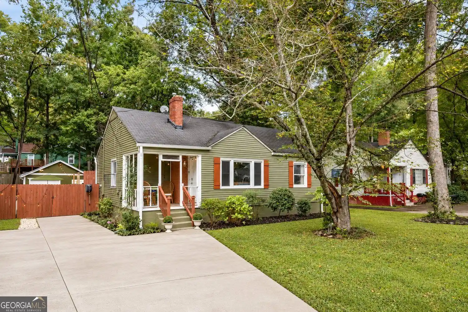 Photo 1 of Single family home for sale at 1411 Lanvale Dr Sw, Atlanta, GA 30310 | MLS# 10876498 | Listing updated on 2026-10-22