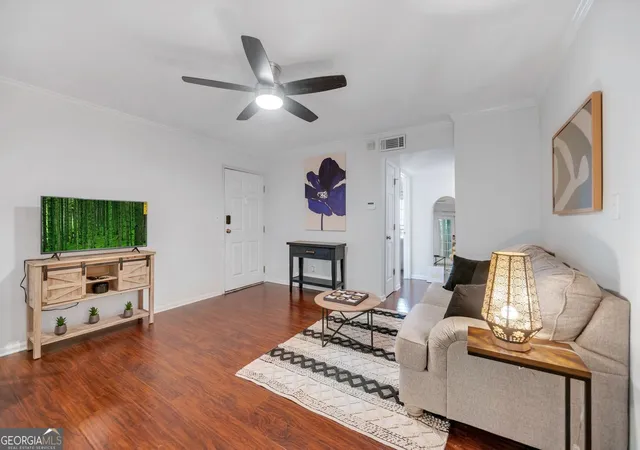 Listing Photo 5 - Condo for sale in building located at 1445 Monroe Dr, Atlanta, GA 30324 - Unit #F15