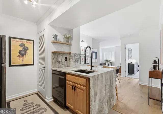3rd image of 795 Hammond Dr #603, Sandy Springs, GA 30328 | MLS# 10802674