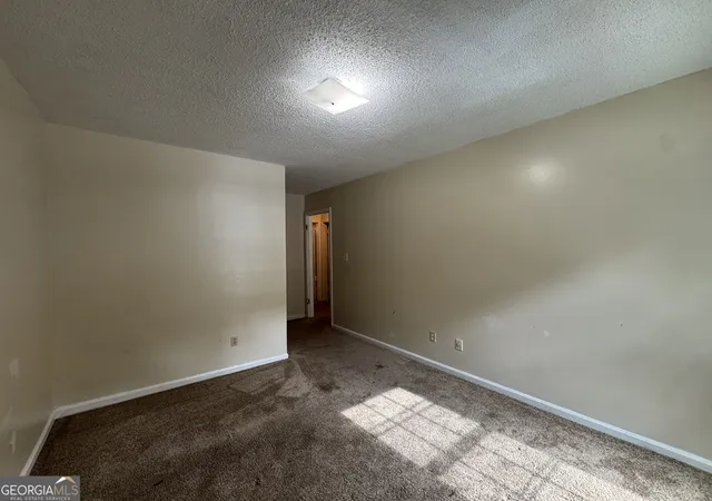 2nd image of 5140 High Pt Rd, Union City, GA 30291