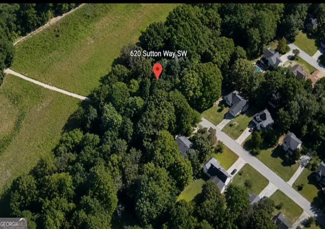 2nd image of 620 Sutton Wy Sw, Marietta, GA 30064 | MLS# 10808148