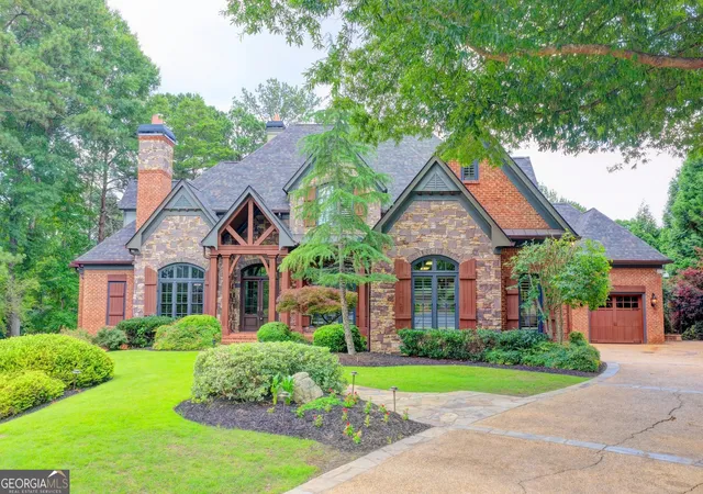 Photo 2 of Mansion for sale at 8130 Formby Ct, Duluth, GA 30097 | MLS# 10792693 | Listing updated on 2026-09-17
