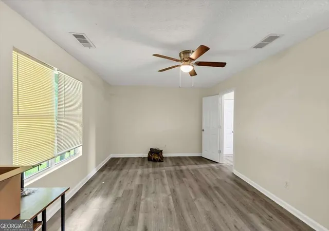 5th image of 2880 Field Spring Dr, Lithonia, GA 30058 | MLS# 10777935