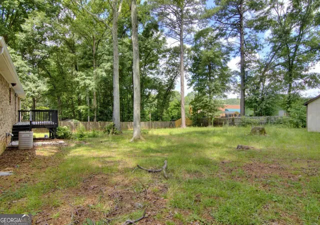 4th image of 2210 Village Dr, Covington, GA 30016 | MLS# 10804938
