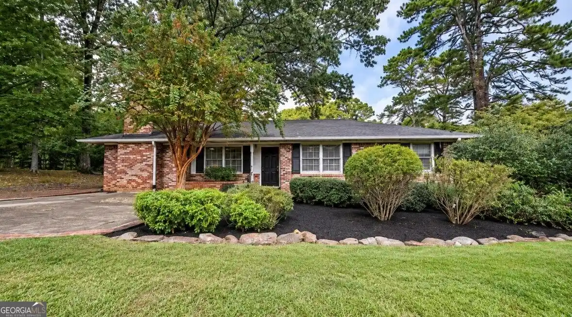 Photo 1 of Single family home for sale at 8421 Macon Hwy, Athens, GA 30606 | MLS# 10855953 | Listing updated on 2026-10-18
