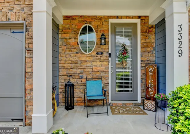 Photo 2 of Townhouse for sale at 3329 Castleberry Village Cir, Cumming, GA 30040 | MLS# 10831603 | Listing updated on 2026-09-07