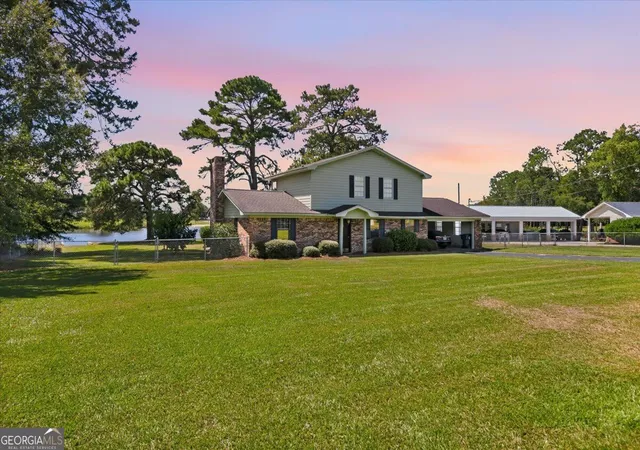 Photo 3 of Single family home for sale at 443 Lakeshore Rd, Pelham, GA 31779 | MLS# 10824706 | Listing updated on 2026-08-26