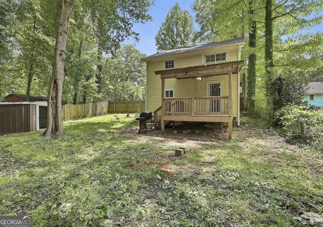 Homes for sale in Fairburn, GA | 184 Fairview Dr, Fairburn, GA 30213 | MLS# 10793167