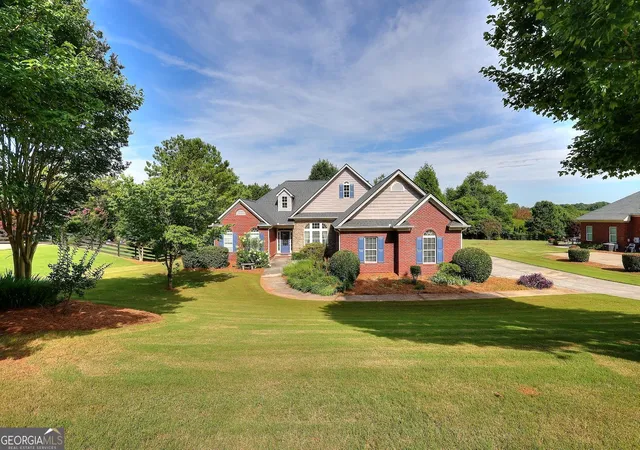 Photo 1 of Single family home for sale at 2008 Jefferson Hall Dr, Monroe, GA 30656 | MLS# 10798626 | Listing updated on 2026-09-12
